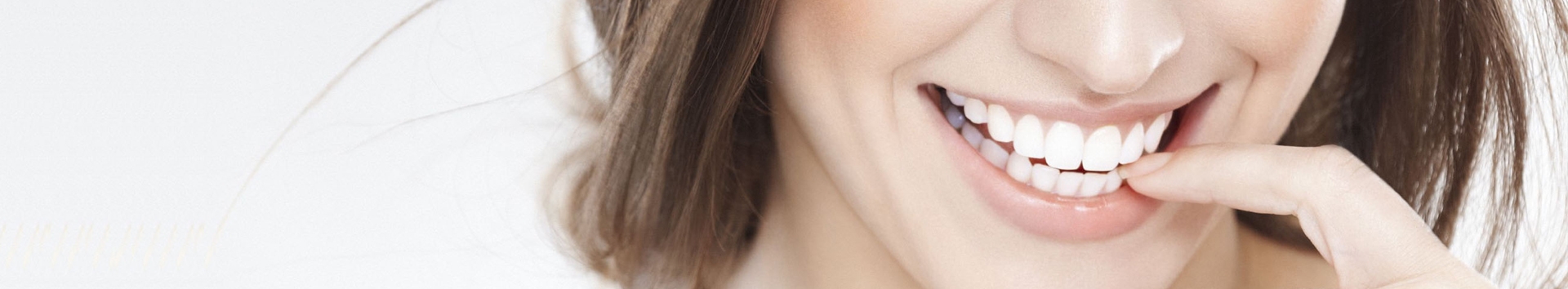 10 dicas rápidas para deixar seu sorriso mais bonito (+ Bônus)