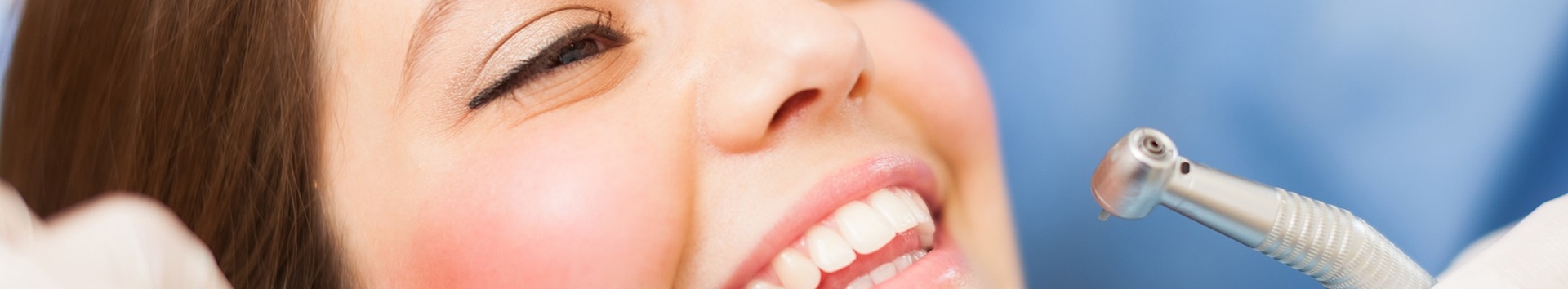 5 erros graves que vão destruir os seus dentes