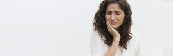 Odontologia - Dentes sensíveis: Causas, sintomas, o que fazer e tratamento