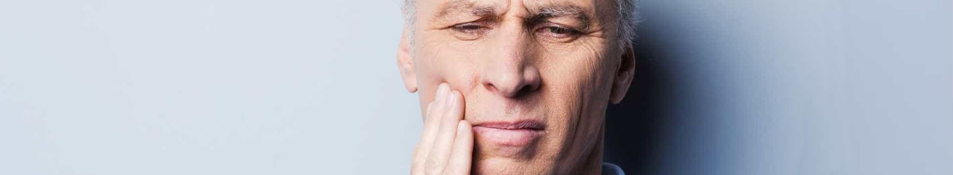 O que uma dor de dente pode causar? Corra para um Dentista!